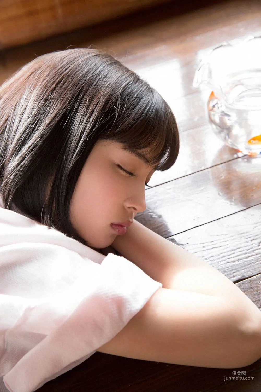 広瀬すず/广濑铃《奇迹の妹》写真集 [YS Web] Vol.654