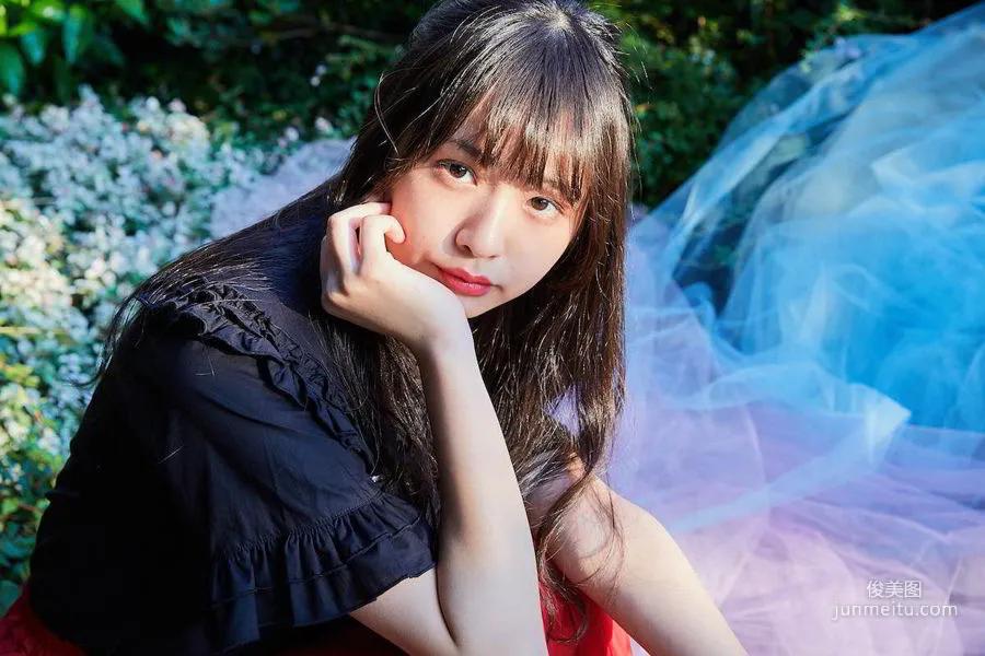 高挑身材的女子偶像!长腿美少女《三品瑠香》可爱脸蛋无懈可击!