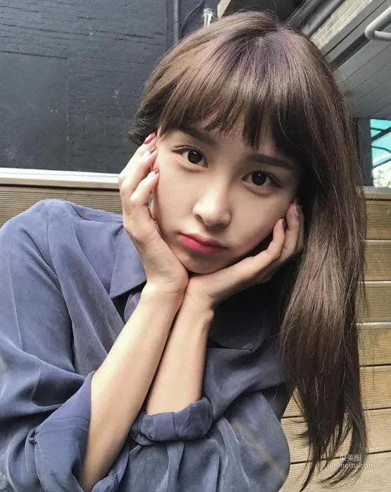 让人沸腾的韩国长腿美女?? kkuumi!这身材彷佛听见了衣服的哀嚎