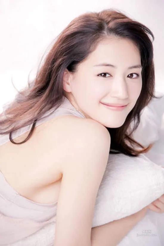 日本美胸女神排行榜～谁拥有最完美的胸型