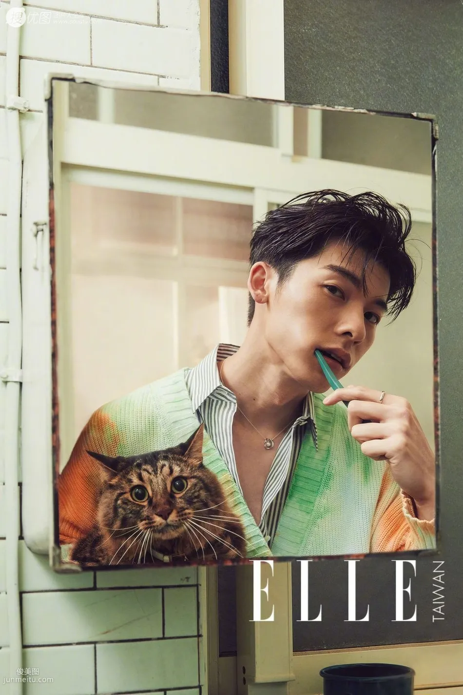 台湾帅气演员许光汉时尚潮流穿着登《ELLE》杂志写真图集