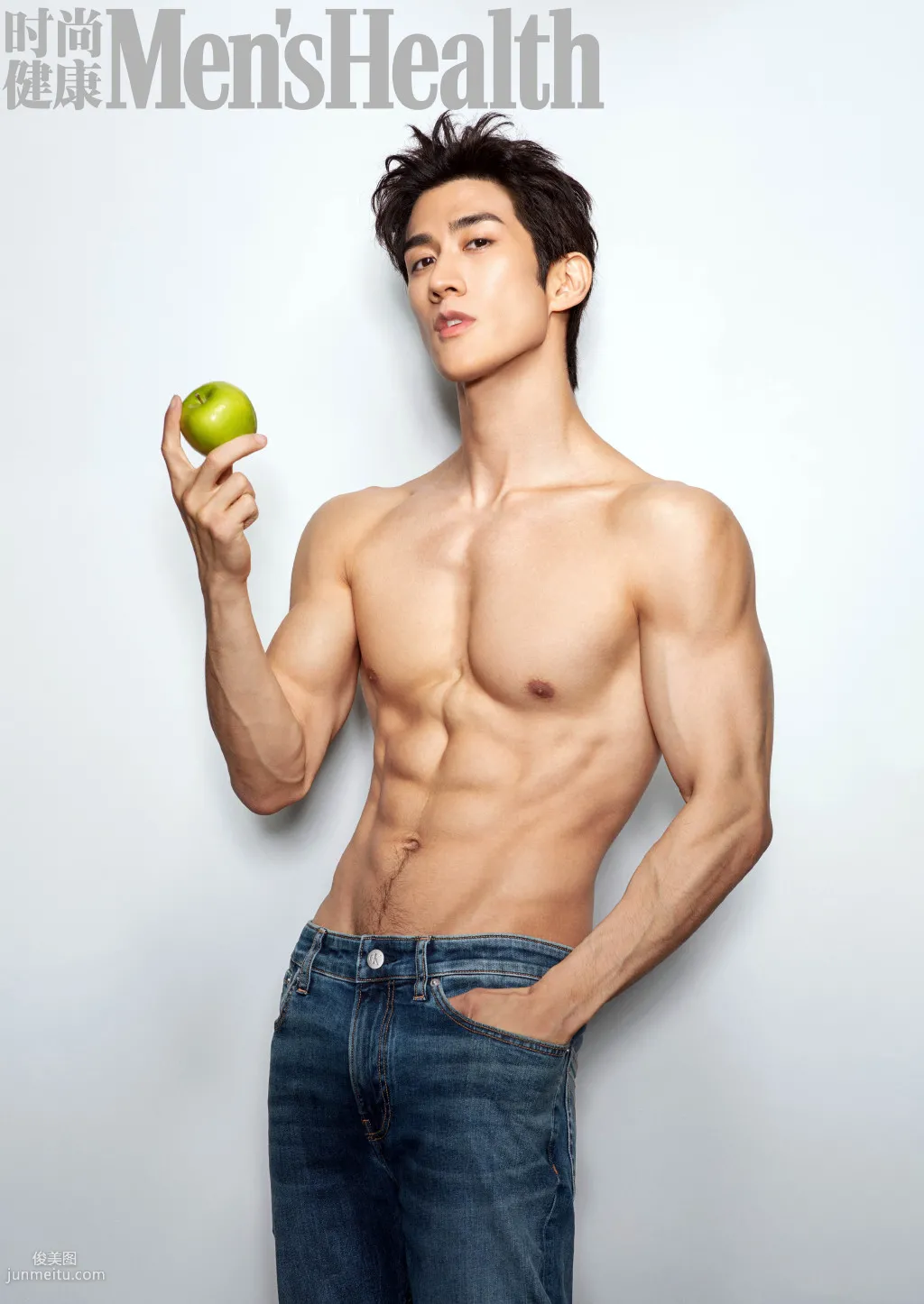 香港帅哥李治廷超然肌肉写真大片登《时尚健康》杂志封面
