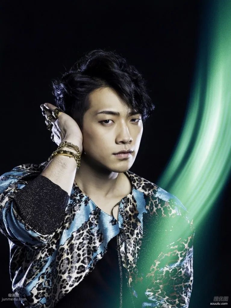 RAIN最新专辑《la song》RAIN兵役后的蜕变