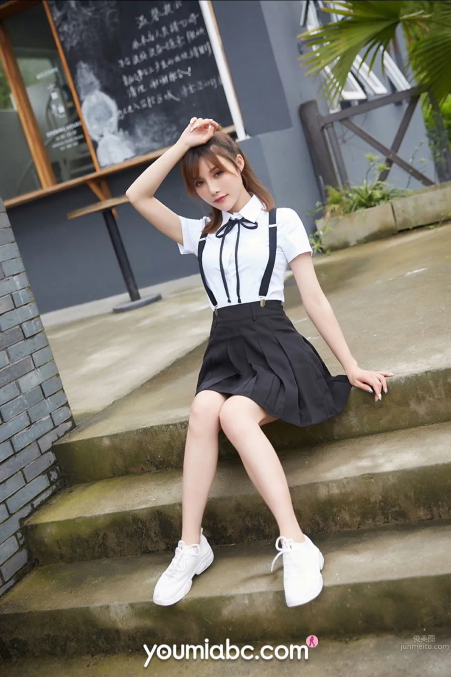 尤蜜Youmi 2020.08.27 奶茶Emily 火辣女特工