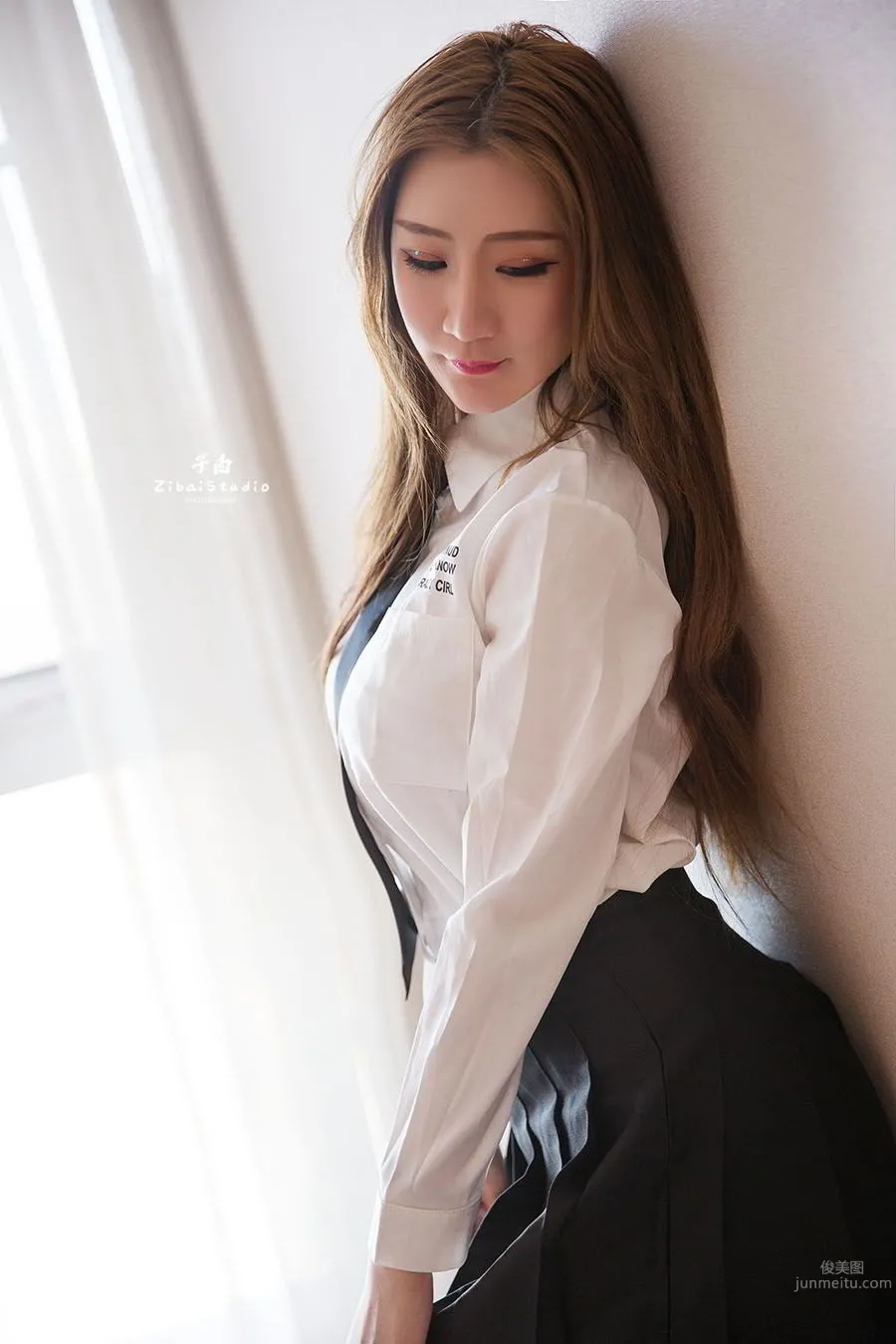 [TouTiao头条女神] 2020-04-05 长腿女生 玄子