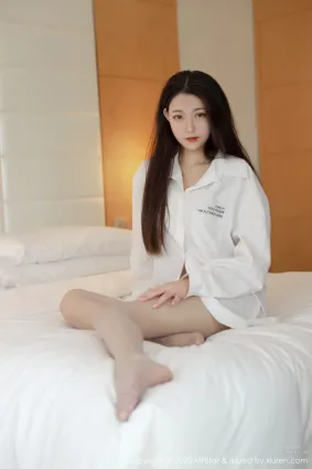 [MFStar] 2020.05.04 VOL.321 Laura张小妮