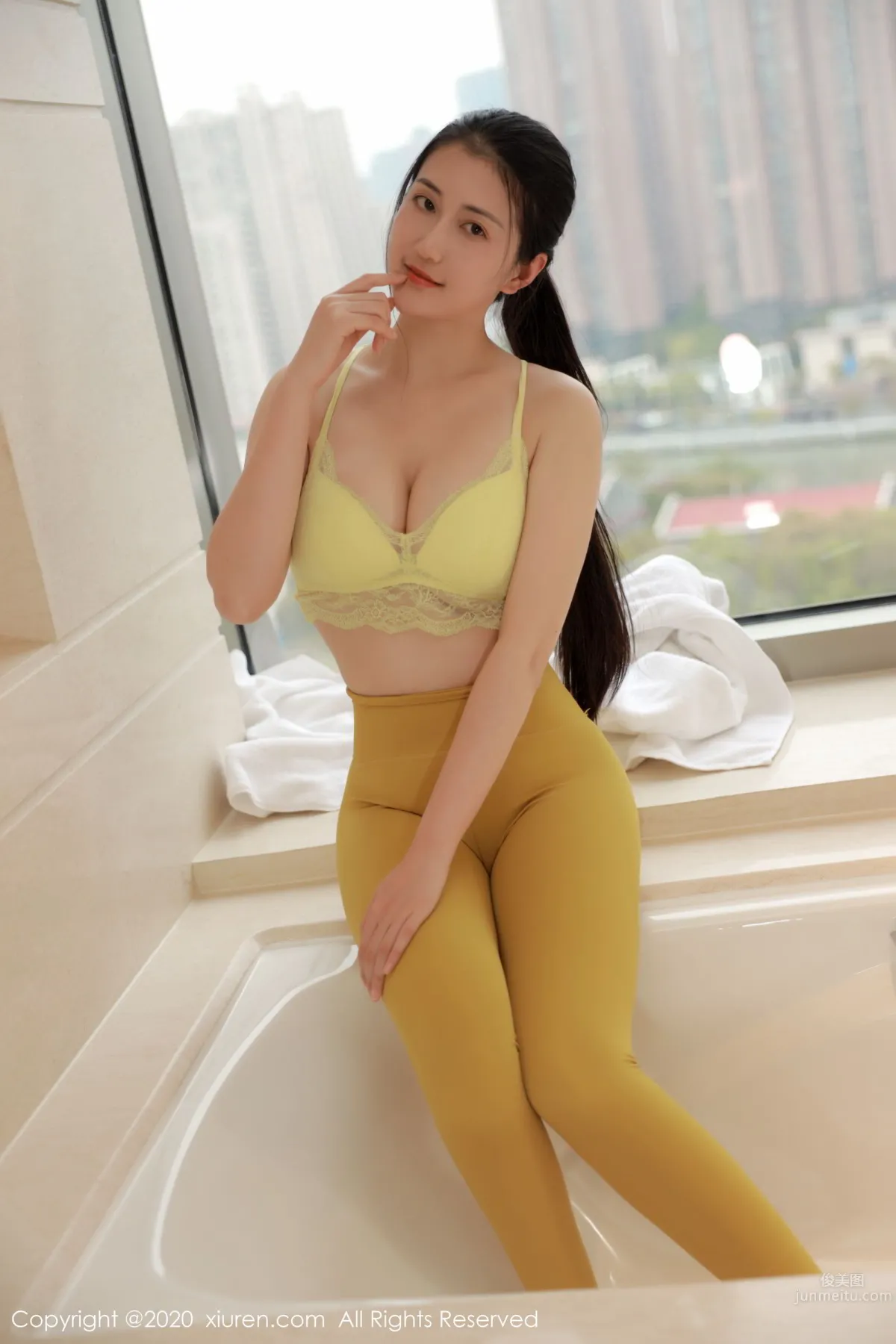 [XiuRen] 2020.05.05 e宝小野猫