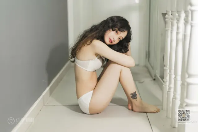 [YALAYI雅拉伊] 2019.11.23 No.474 吹落白衣裳 西子