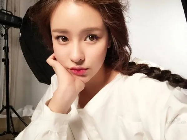 权秀晶(권수정)- Ulzzang University公主