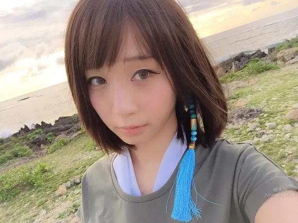 伊织萌(伊織もえ)- 俏皮可爱私房照