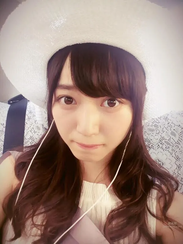 吉田桃美(吉田ももみ)- “才色兼备”新美女私房照