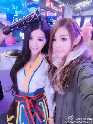 周维娜VerNa- 性感美女淡雅脱俗私拍图片