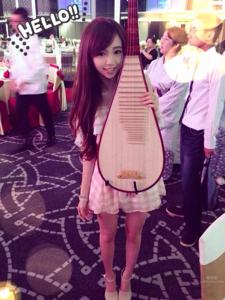 丘涵Joanne- 气质琵琶音乐美少女