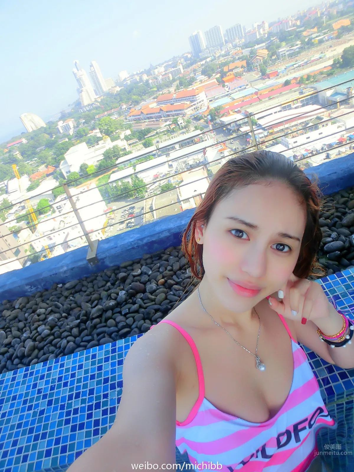 Michi_Ho(何嘉儿)- 微博私房照