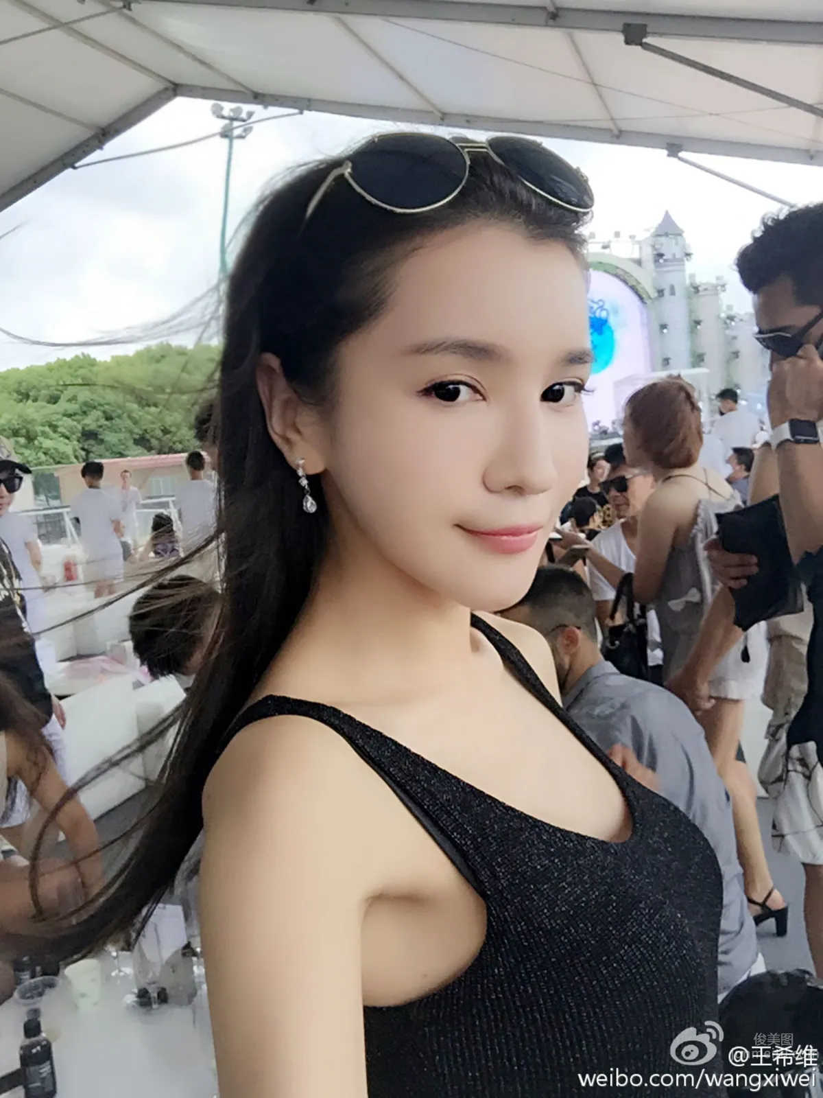 王希维- 气质女神私房照
