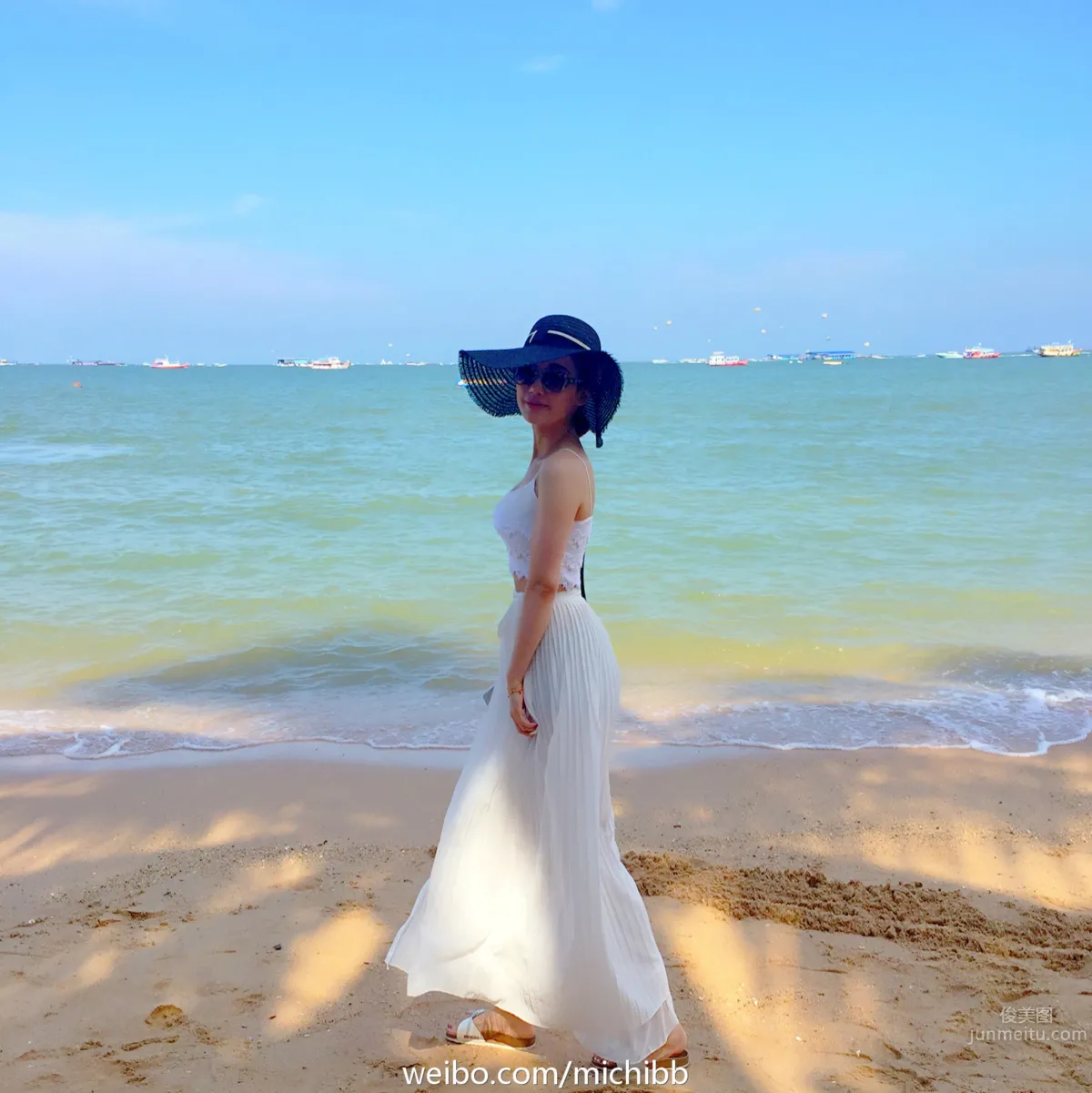 Michi_Ho(何嘉儿)- 微博私房照