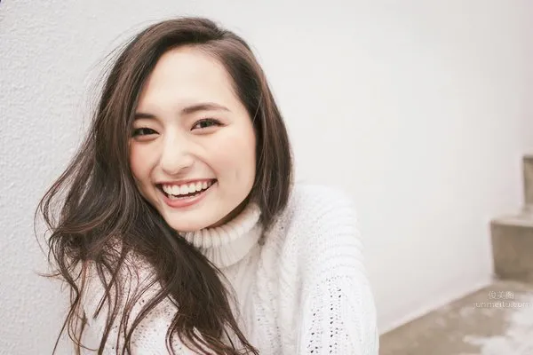 山贺琴子- 2016年日本最美女大学生私房照