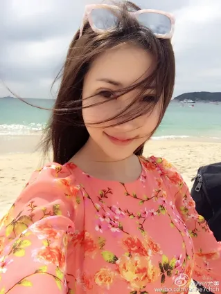 Ann尤美- 超养眼微博私房写真
