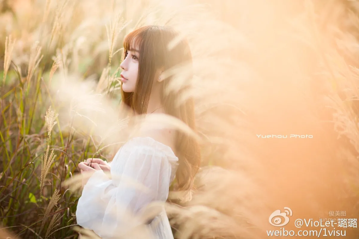 VioLet-璐璐- 可爱美少女私房照
