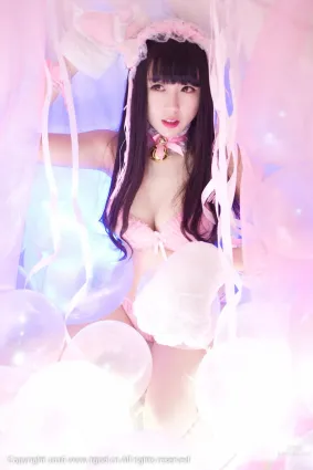 伊伊EvaBarbie- [TGOD推女神] 童颜的儿童节 ~