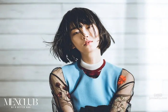 袁澧林- 「文青女神」冷艳写真