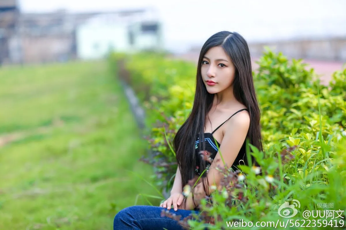 UU阿文- 超正小妮子微博私房写真