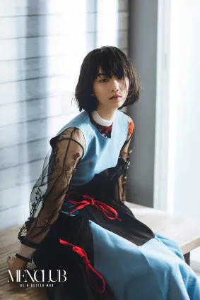 袁澧林- 「文青女神」冷艳写真