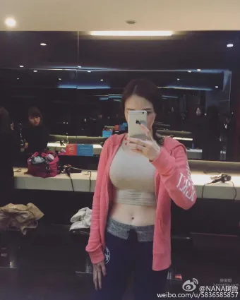 Miina陈- 极品映客女主播好身材私房照