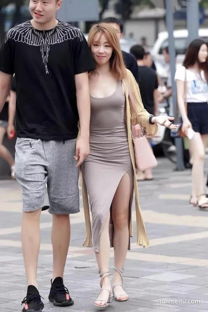 街拍好白菜都让猪拱了
