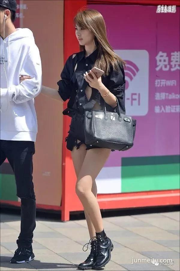 盘点2017让人一见难忘的时尚性感美女!