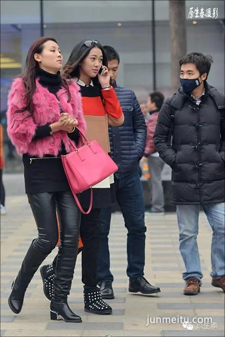 抓拍什么样的女人具有较高的回头率！