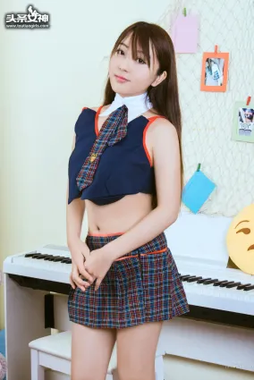 郭忆然- [TouTiao头条女神] 2017-01-29 纯白年代