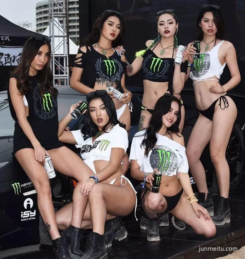 电音节上三角裤白皙大长腿小蛮腰气质模特们