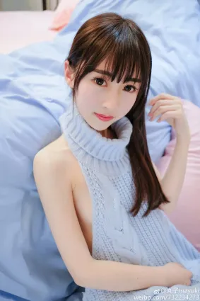 丸子mayuki- 萝莉女仆私房美照