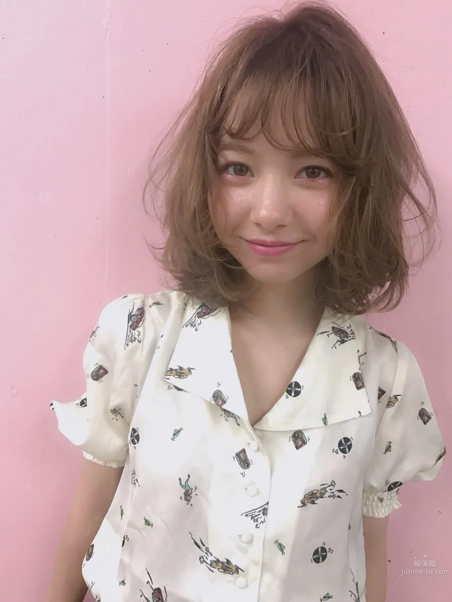 柴田彩菜- 日意混血萝莉俏皮私房照