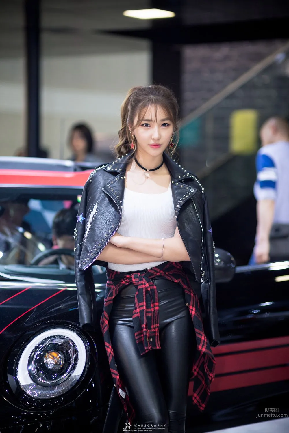 임지우- 韩国人气举牌女郎美图