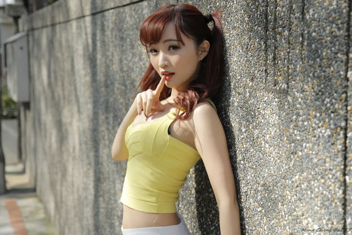 菲菲- 成熟女人写真系列之杏化含露