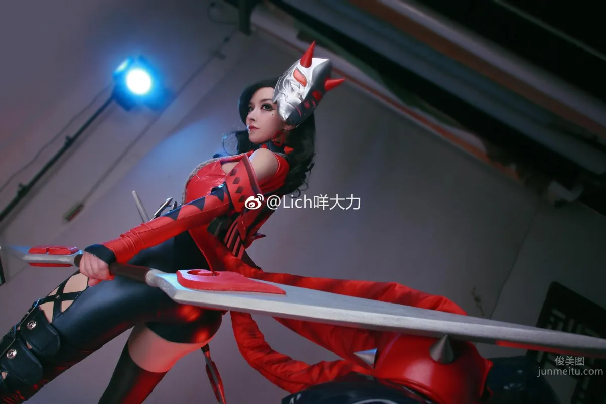 美女主持人咩大力 热情四溢的Cos美图