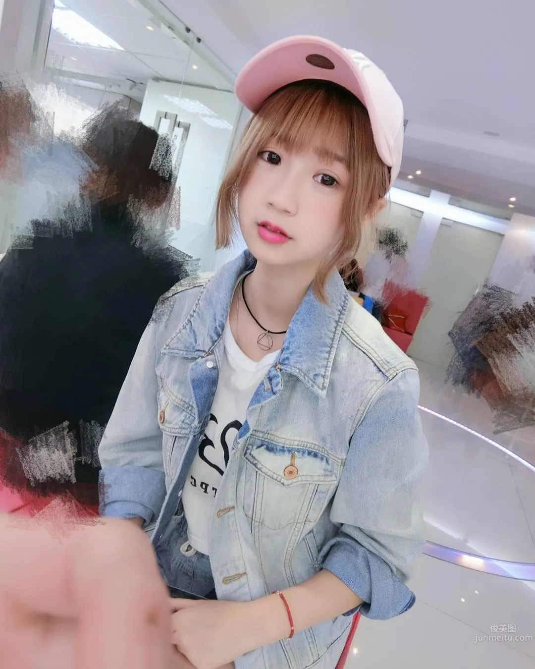 超甜美萌妹周奕瑜 深藏不露的好身材