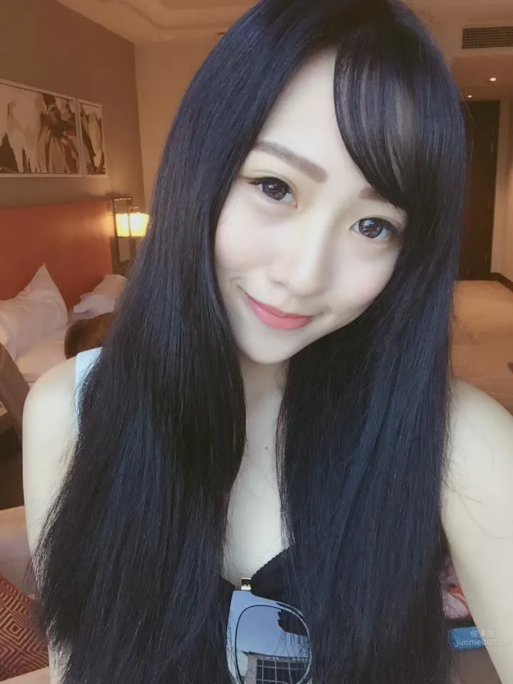 璇璇儿Syuan- 清新电眸美少女