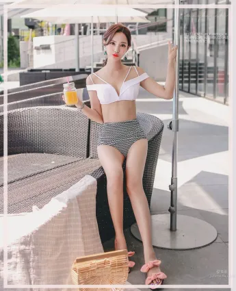 韩国模特延智恩 maybeach泳装系列四