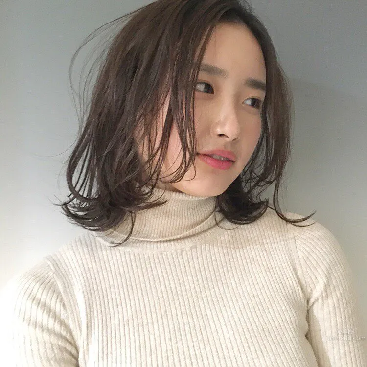 安倍乙- 激似石原里美的美女私房照