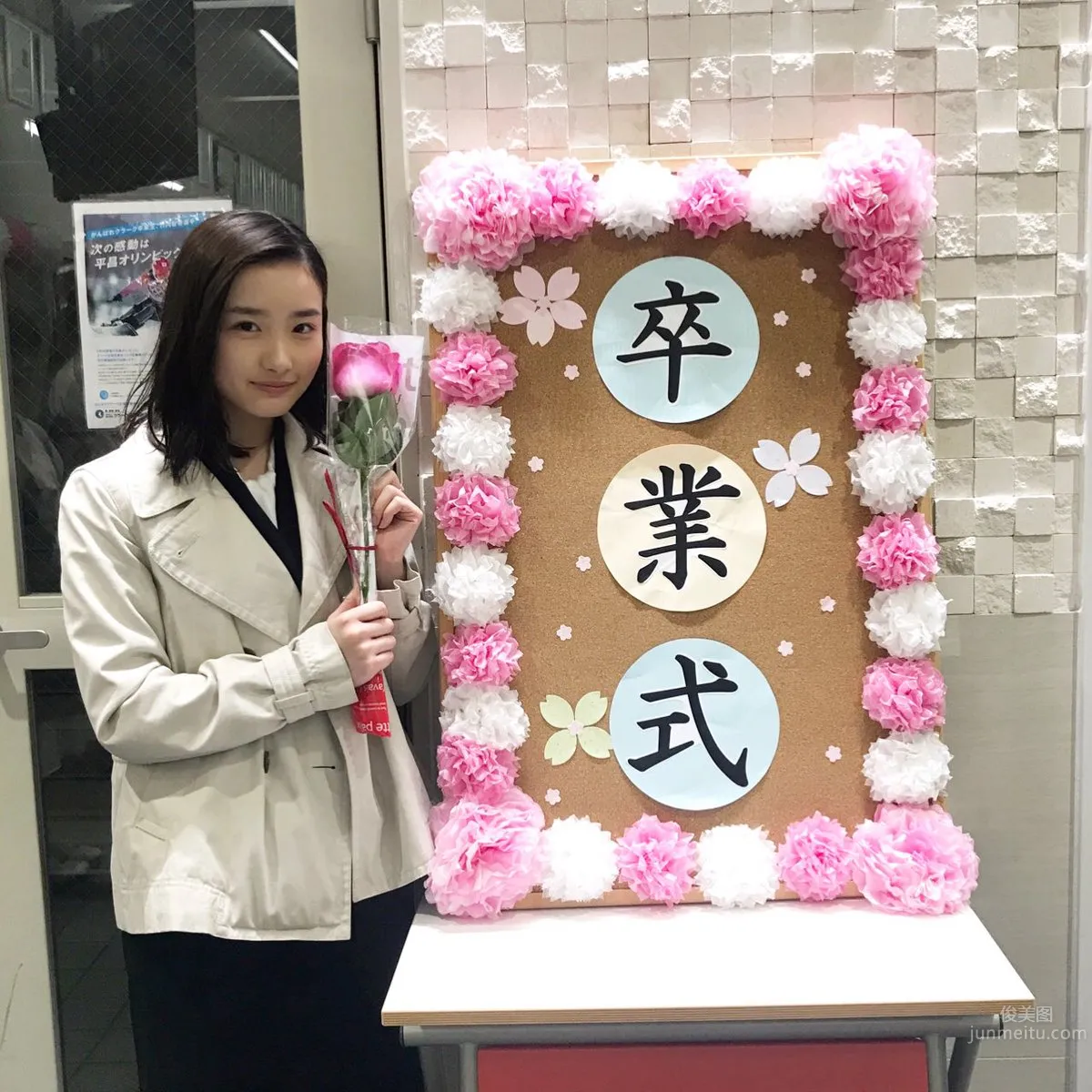 安倍乙- 激似石原里美的美女私房照