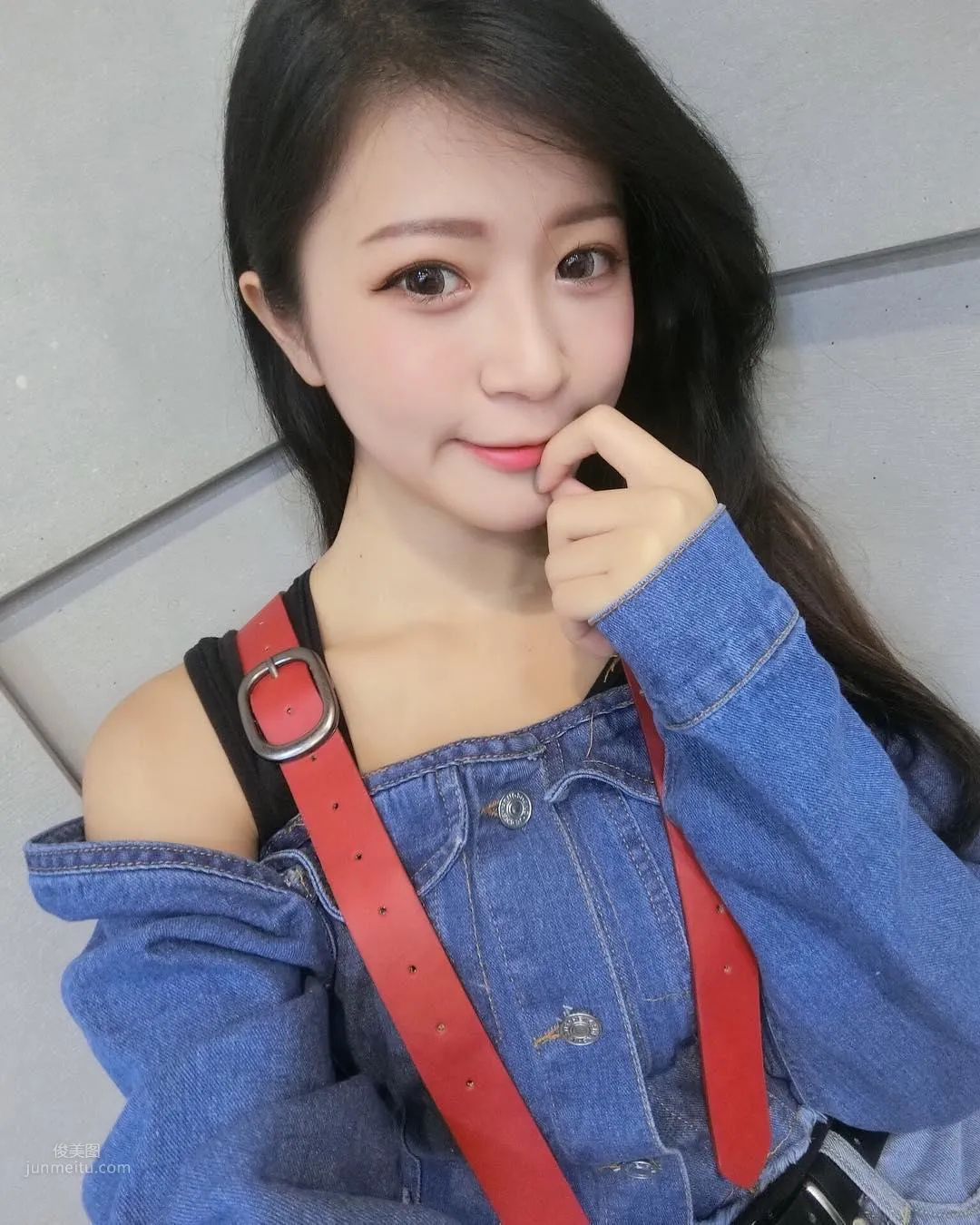 这种play也可以！台湾正妹「林珈伊」IG好精彩