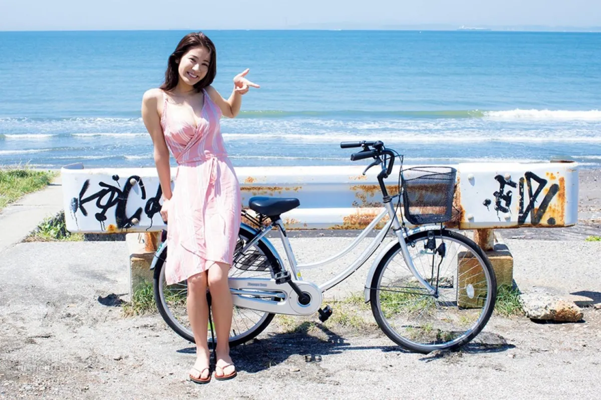 澤北るな- 有点韵味的海边集训！美丽的泳装