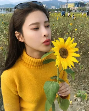 高挑正妹杨黛比 夏天94要看比基尼！