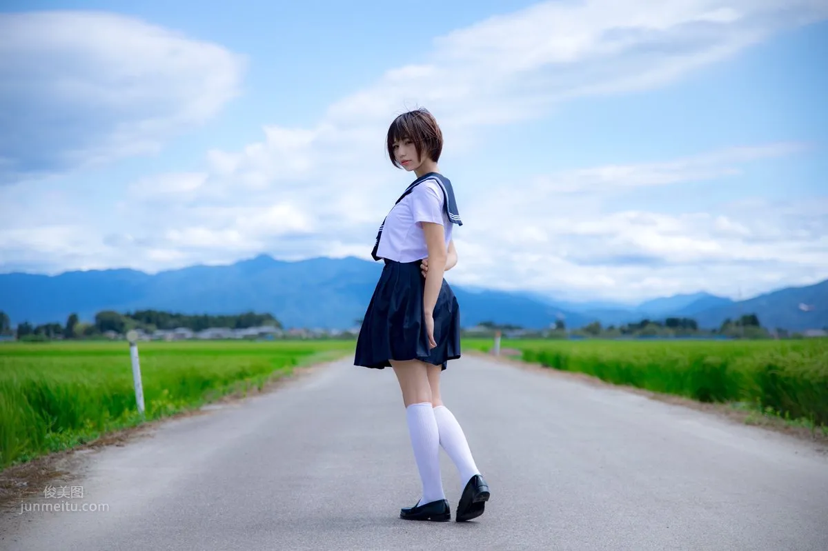 九重はる- 水手服美少女让人眼前一亮