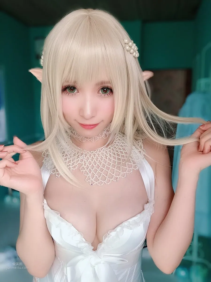 超甜美Coser「JILL」卸下浓妆是个萌妹子