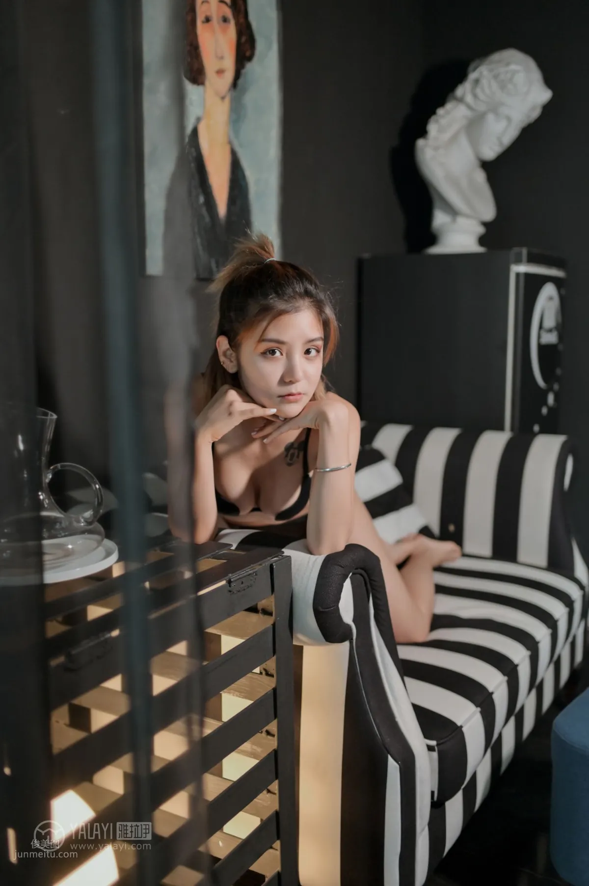 [YALAYI雅拉伊] 2019.08.03 No.358 半岛铁盒 米奇