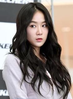 강지현